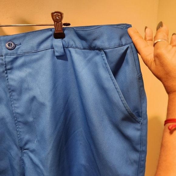 Under Armour men's blue Bermuda short size 40R - Picture 2 of 11